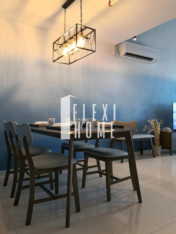 Pinnacle Pj, Romantic City View, 1-4 Guests Designed Duplex Home By Flexihome-My 八打灵再也 外观 照片