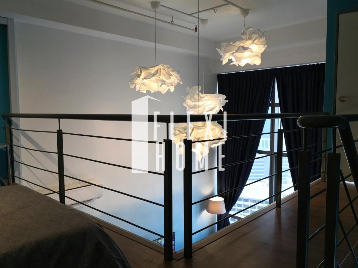 Pinnacle Pj, Romantic City View, 1-4 Guests Designed Duplex Home By Flexihome-My 八打灵再也 外观 照片